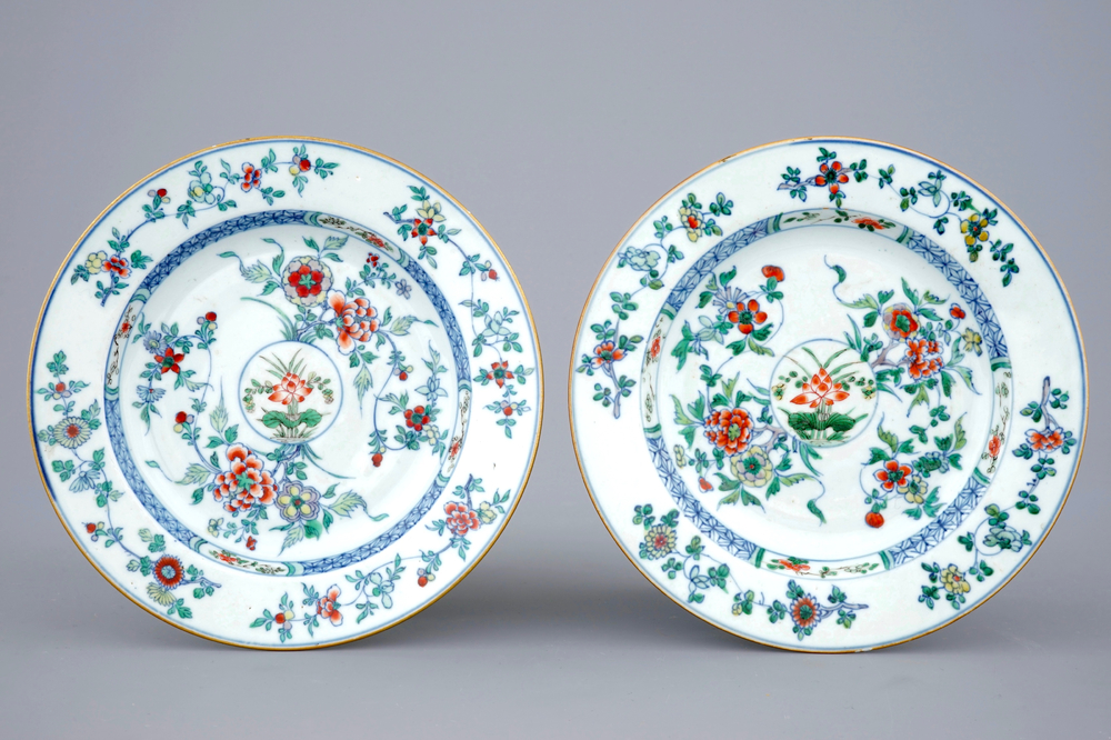 A pair of Chinese doucai porcelain plates, Kangxi