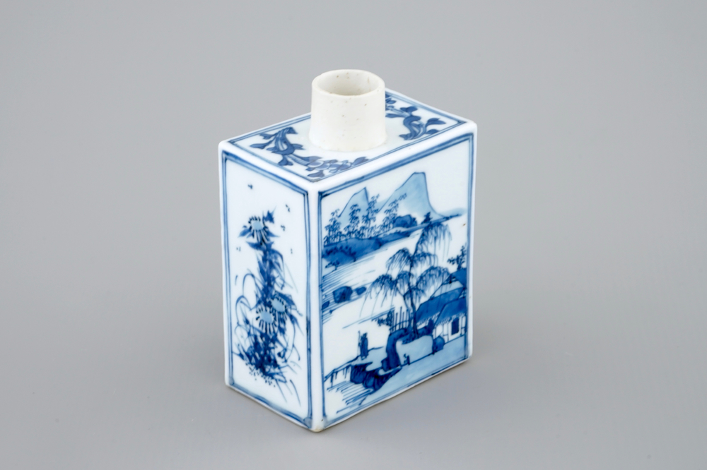 A fine Chinese blue and white landscape tea caddy, Kangxi