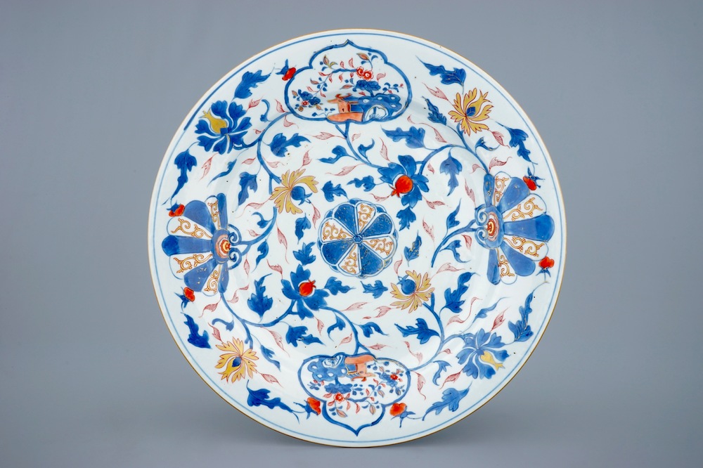 A Chinese Imari style charger with floral scrolls, Kangxi