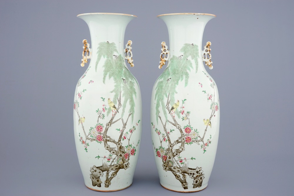 A pair of Chinese famille rose vases with birds among flowers, 19/20th C.