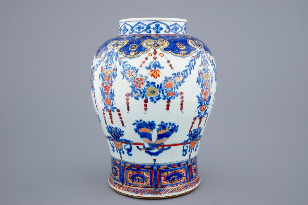 A large Chinese Imari-style export porcelain baluster jar, 18th C.