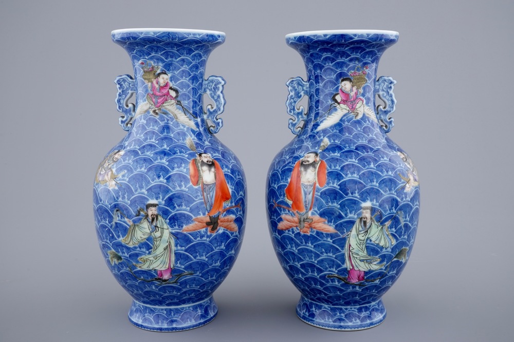 A pair of fine Chinese famille rose vases with immortals on waves, 19/20th C.