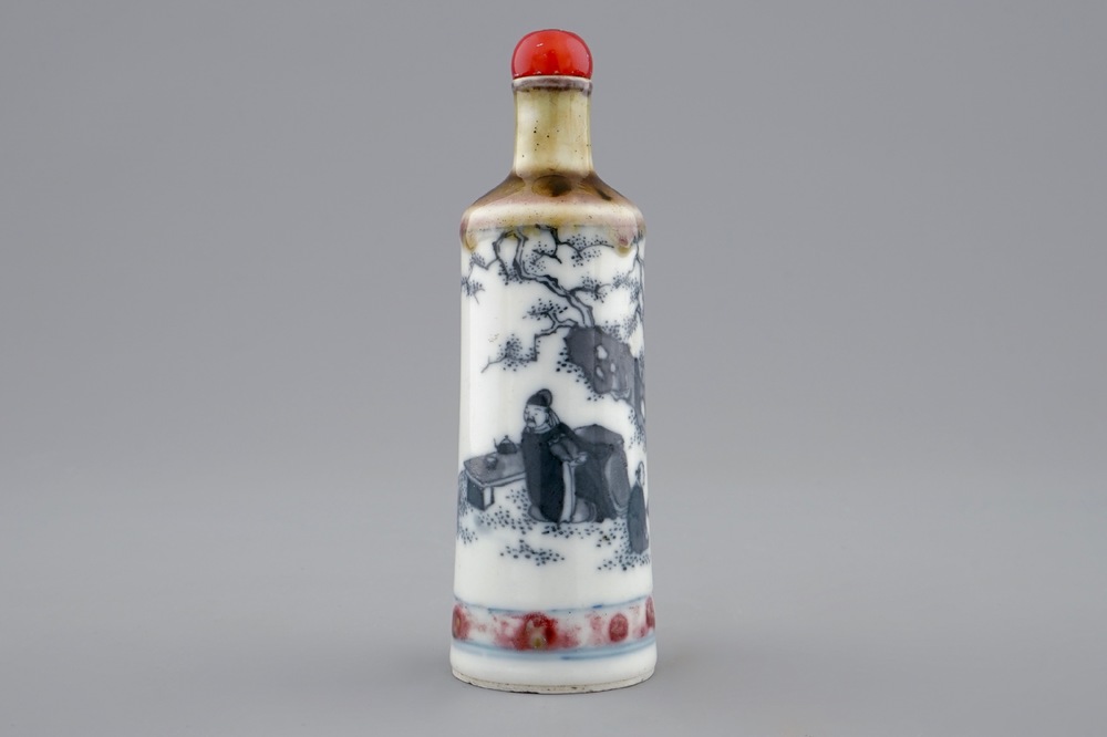 A Chinese blue, white and underglaze red snuff bottle, 18th C.