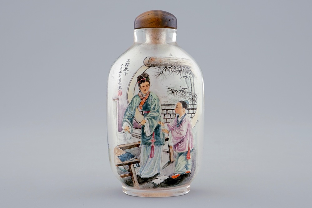 A Chinese inside-painted glass snuff bottle, 19/20th C.