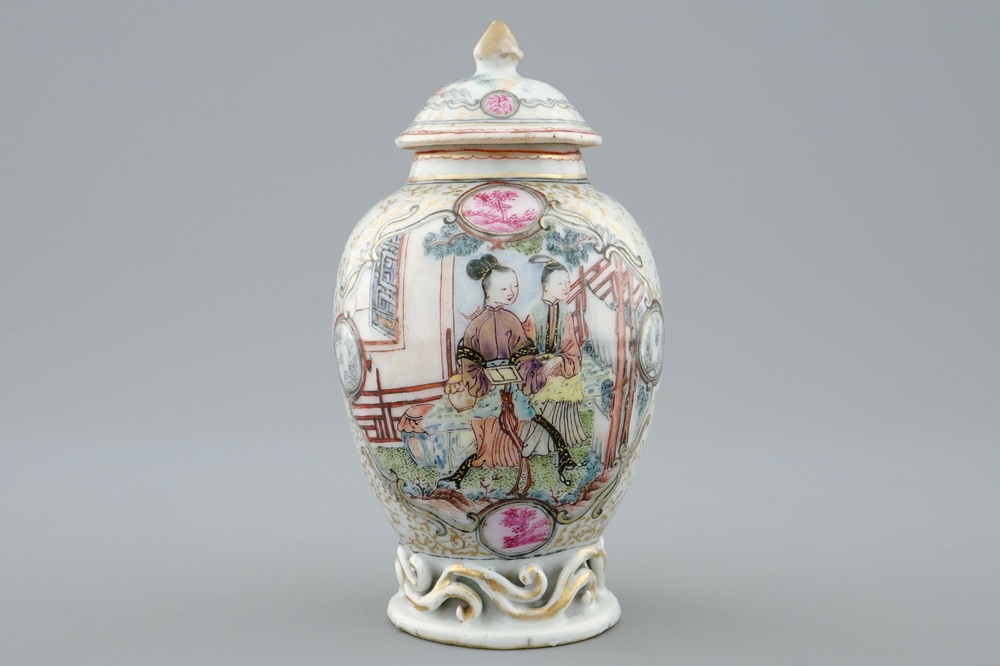A Chinese mandarin tea caddy and cover, Qianlong, 18th C.
