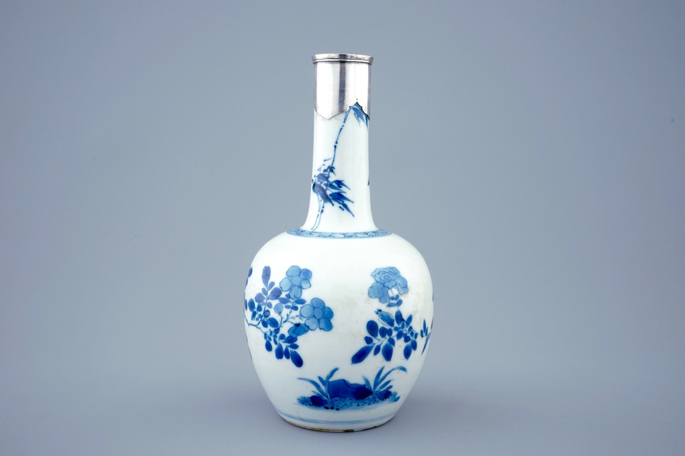 A Chinese blue and white bottle shaped vase with silver mount, Kangxi