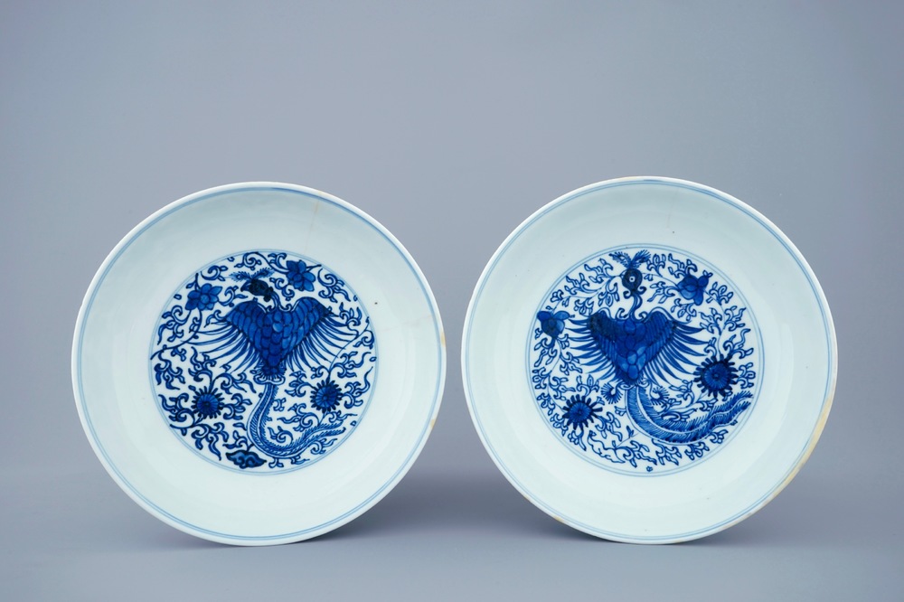 A pair of Chinese blue and white "Phoenix" plates, Kangxi