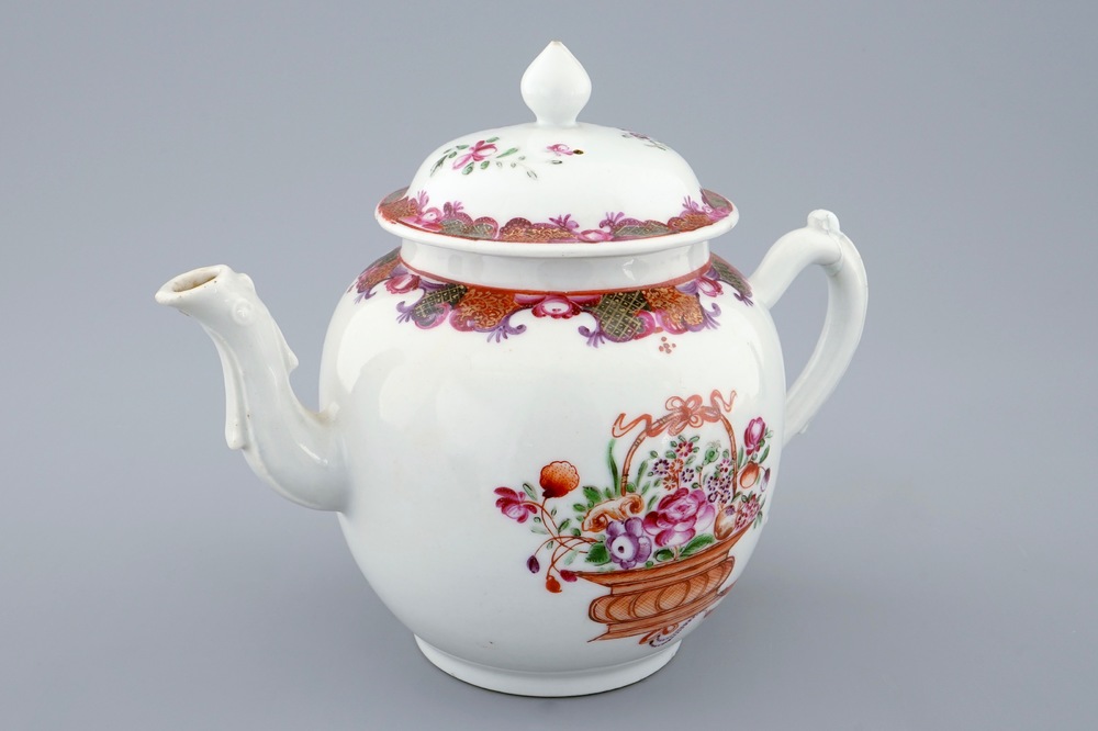 A Chinese famille rose teapot and cover, Qianlong, 18th C.