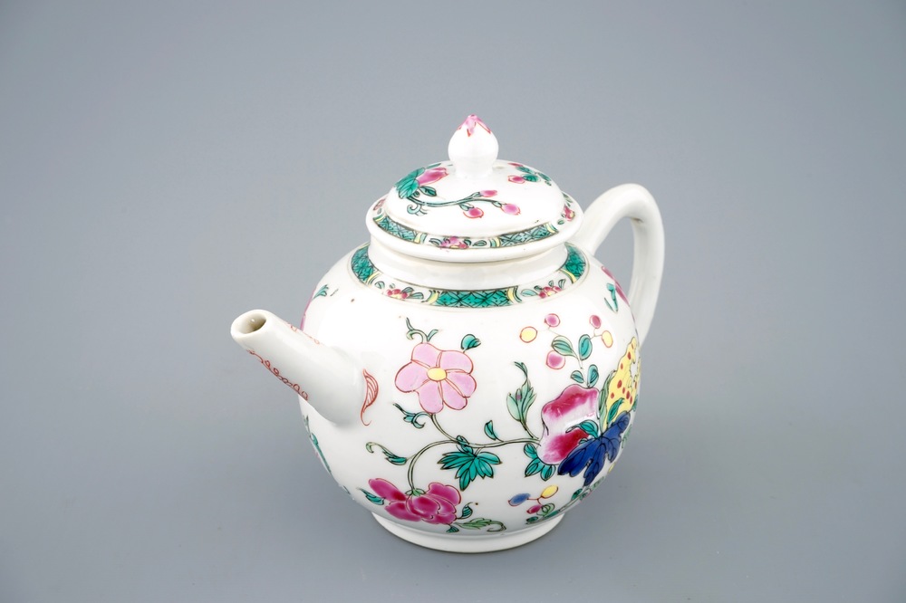 A Chinese famille rose teapot and cover, Yongzheng/Qianlong