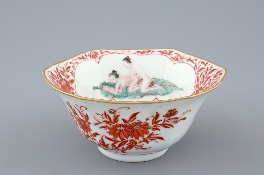 Een Chinese kom met erotisch decor, 19/20e eeuw