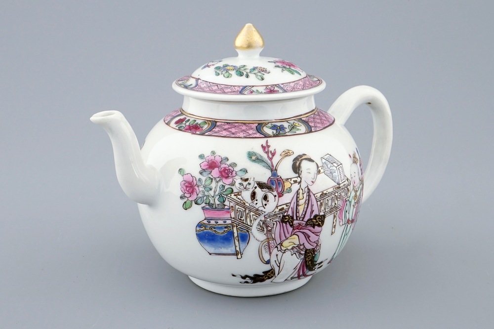 An excellent Chinese famille rose teapot and cover, Yongzheng, 1723-173