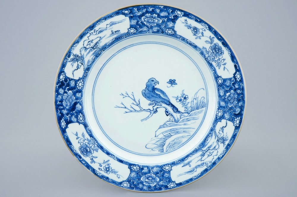 A Chinese blue and white falcon dish, Kangxi