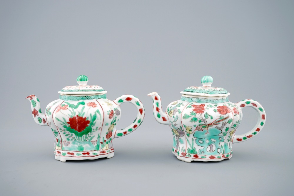 A pair of Chinese famille verte teapots and covers, Kangxi