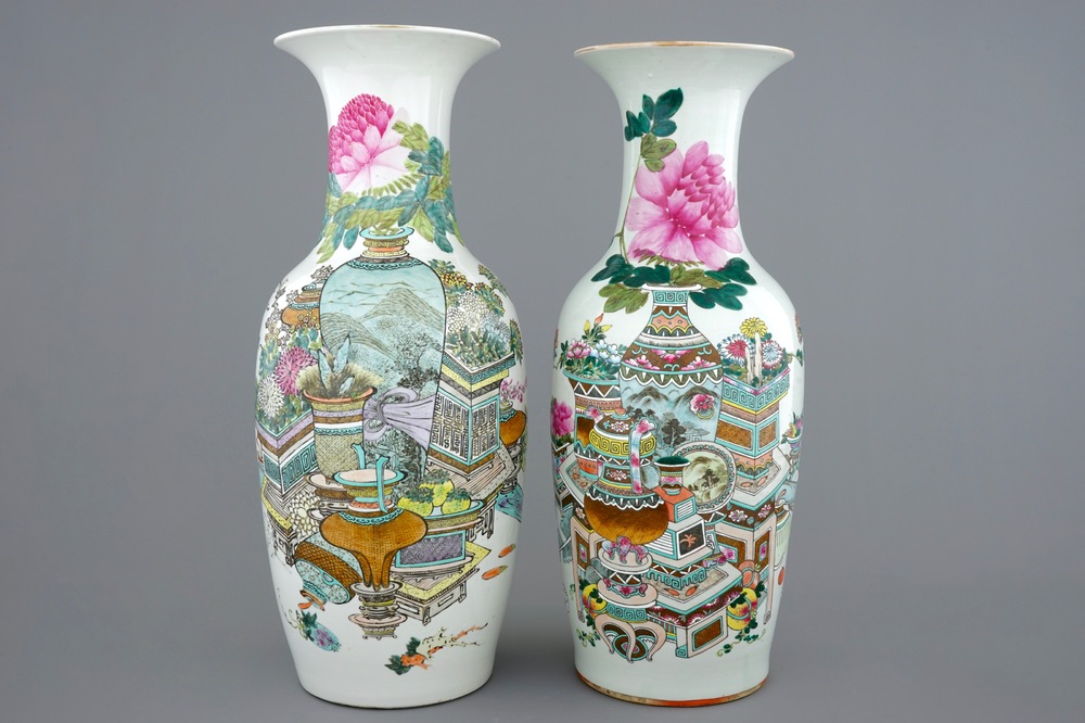 Two Chinese vases with qianjiang cai design of precious objects, 19/20th C.