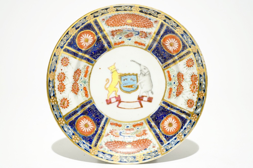 Een Chinees rose-imari wapenbordje met wapenschild van &lsquo;Wolterbeek&rsquo;, Qianlong
