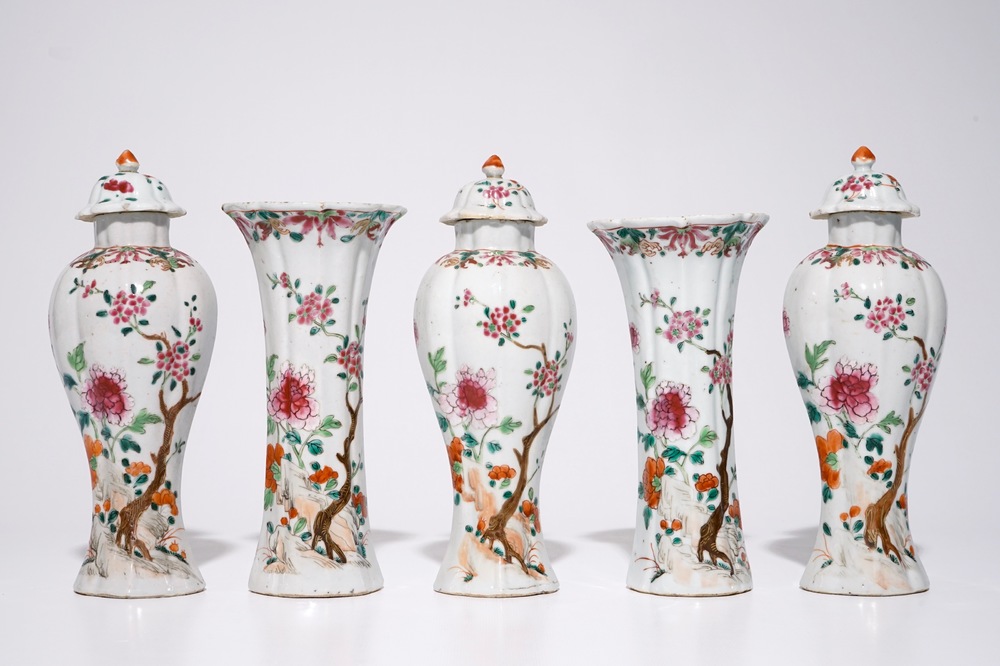 A five-piece Chinese famille rose garniture with floral design, Qianlong