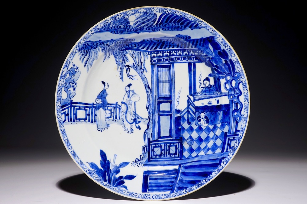 A Chinese blue and white charger with a scene from "The Romance of the Western Chamber", Yongzheng