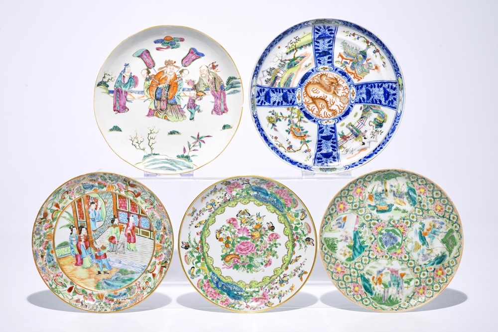 Vijf diverse Chinese famille rose borden, w.o. Canton, 19e eeuw