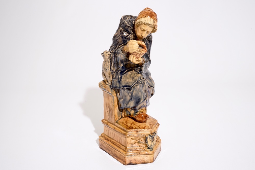 Gustave Pickery (1862-1921), un groupe en poterie flamande, "La dame avec la corbeille&rdquo;
