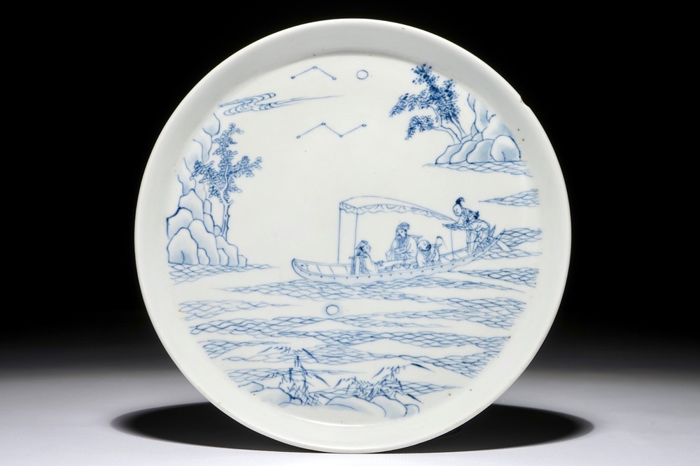 A Chinese blue and white pencil style plate, Yongzheng