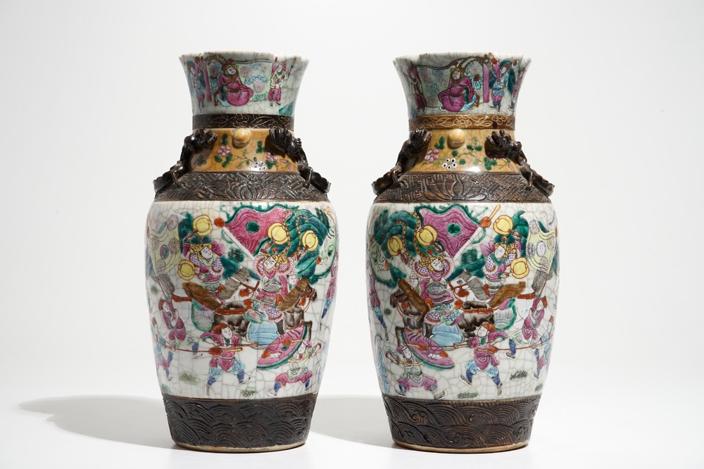 A pair of Chinese Nanking crackle glaze vases, 19th C.