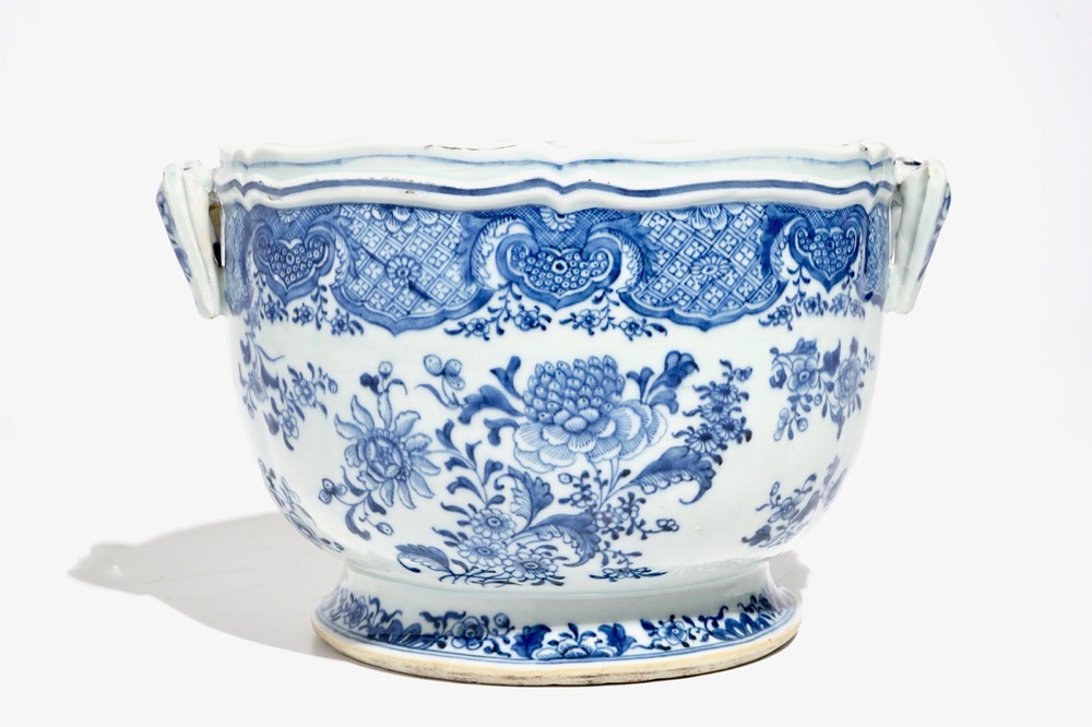 A Chinese blue and white two-handled wine cooler, Qianlong