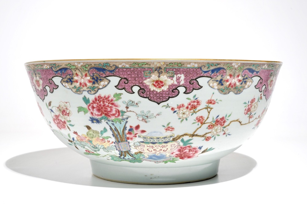 A large Chinese famille rose bowl with antiquities design, Yongzheng