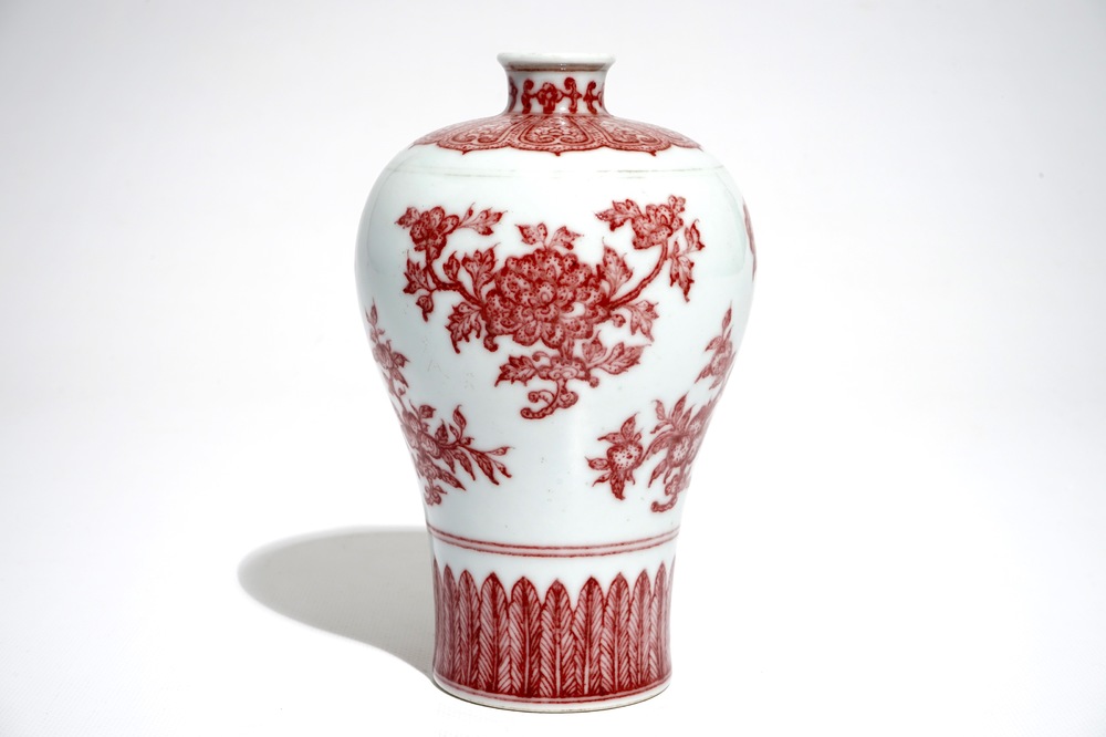 A Chinese underglaze red meiping vase, Qianlong mark, 20th C.