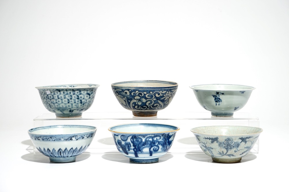 Six Chinese blue and white bowls, Ming