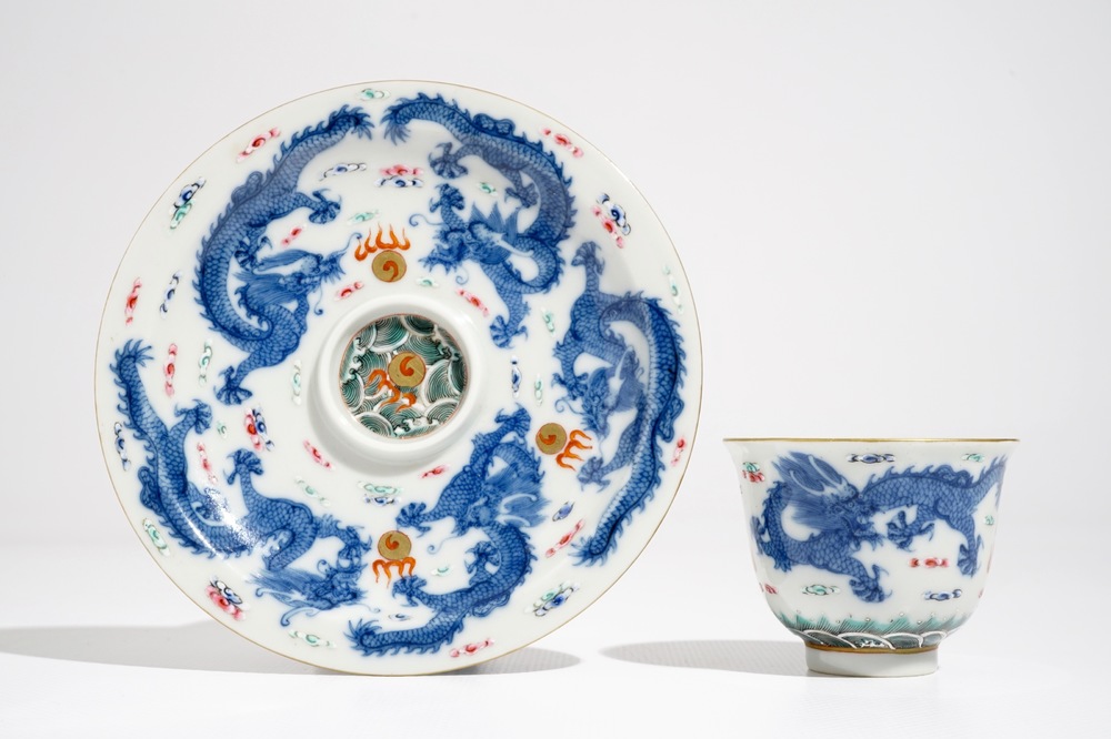 A Chinese famille rose cup and stand with dragon design, Qianlong mark, 19/20th C.