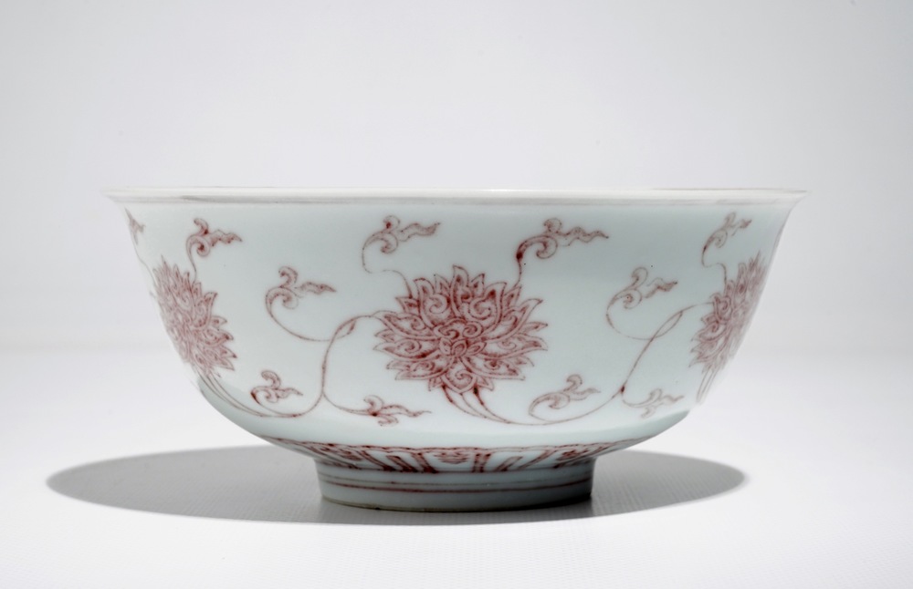 A Chinese underglaze red lotus scroll bowl, Kangxi mark, 20th C.