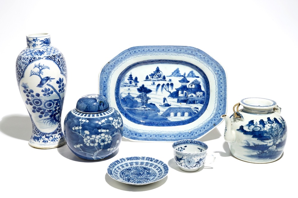 A varied selection of Chinese blue and white wares, 19th C.
