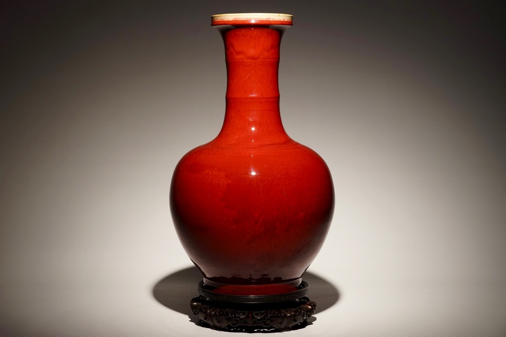 A Chinese monochrome langyao bottle vase, 19/20th C.