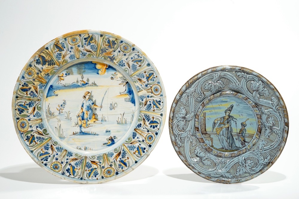 Two polychrome Italian maiolica dishes, Savona, 17/18th C.