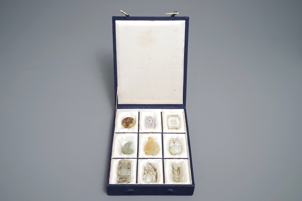 Nine various Chinese jade carvings, 20th C.