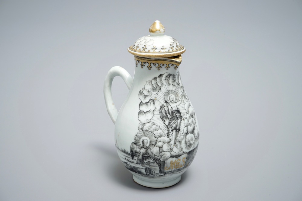 Een Chinese melkkan met deksel met decor van "De Heropstanding", Qianlong