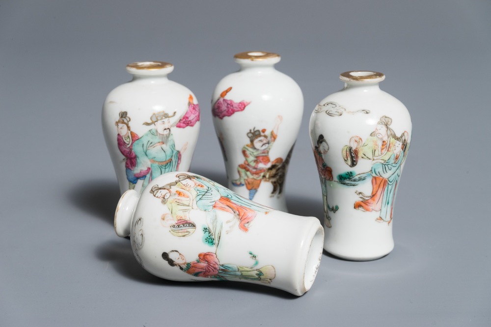 Two pairs of Chinese famille rose miniature meiping vases, 19th C.