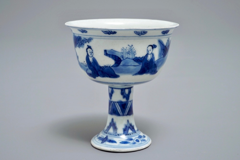 Een Chinese blauwwitte kom op voet, Chongzhen