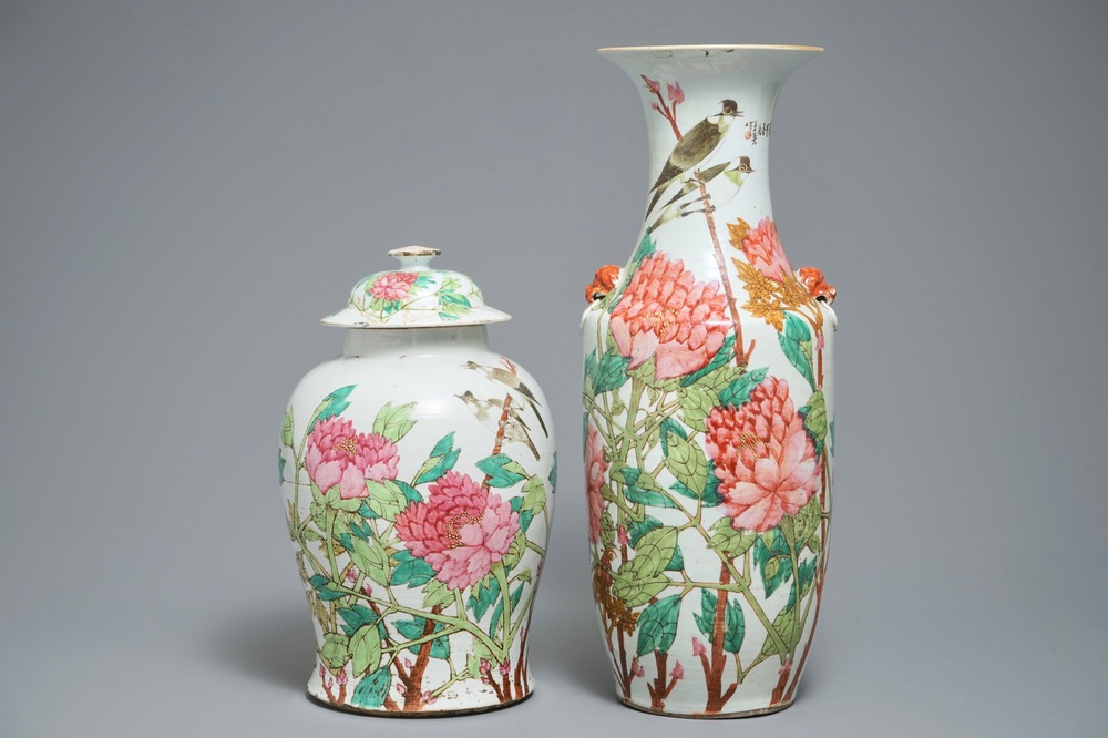 Deux vases en porcelaine de Chine qianjiang cai, 19/20&egrave;me