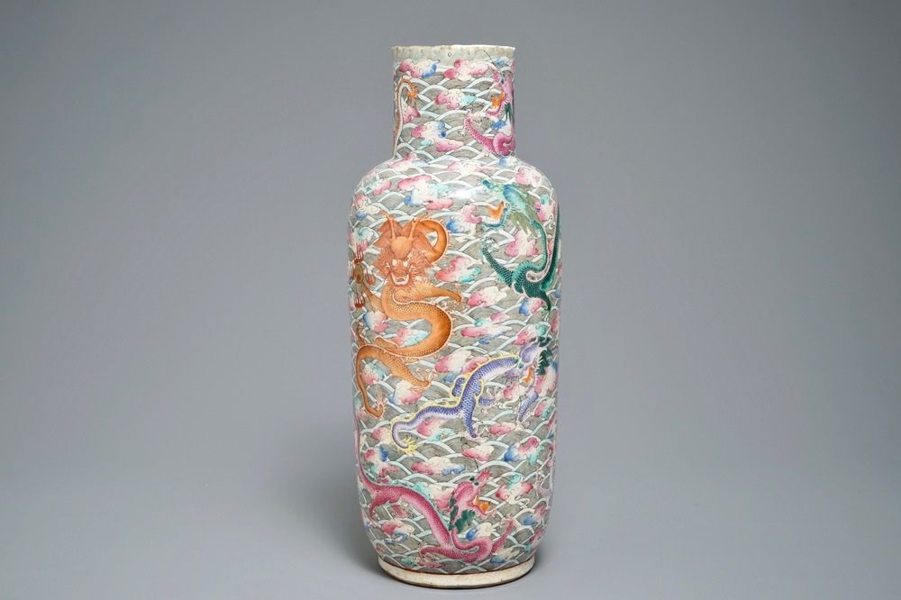 A Chinese famille rose dragon vase, 19th C.
