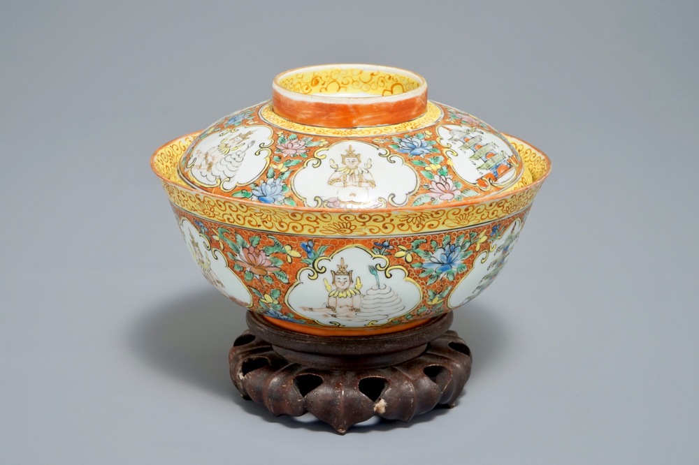 A Chinese Bencharong-style bowl and cover for the Thai market, 19th C.