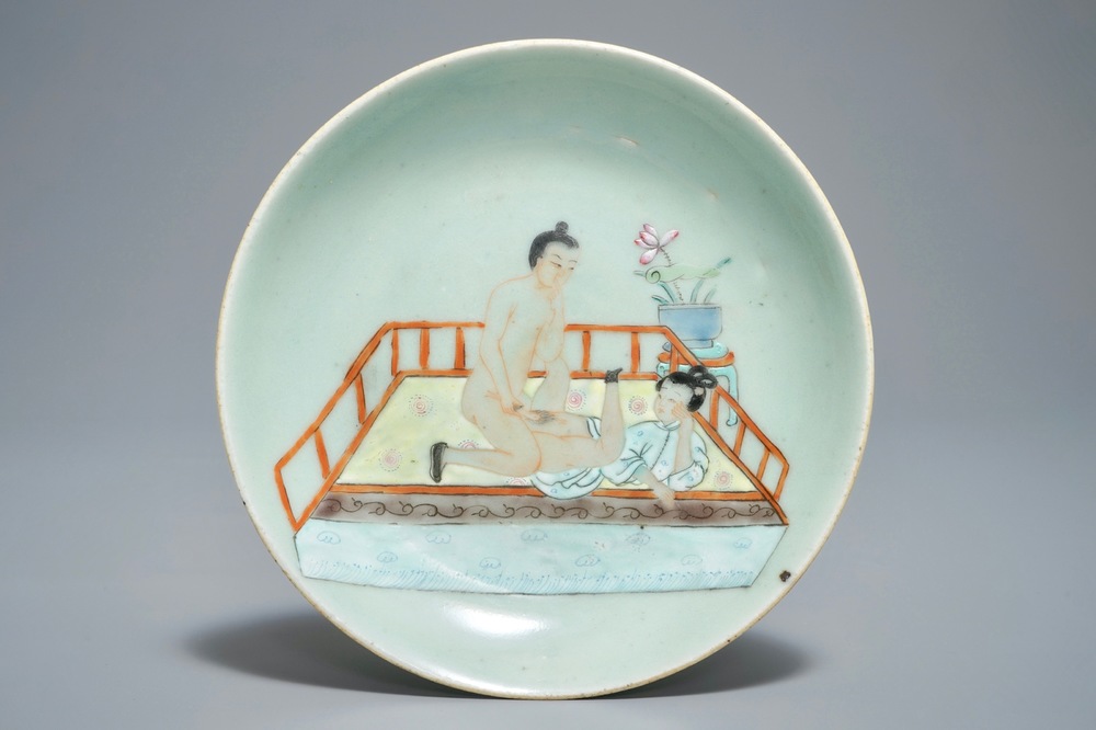 A Chinese famille rose celadon-ground plate with erotical design, 19th C.
