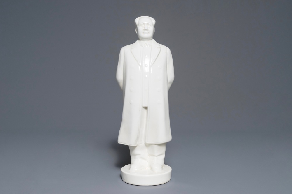 A tall Chinese figure of Mao Zedong standing, 2nd half 20th C.