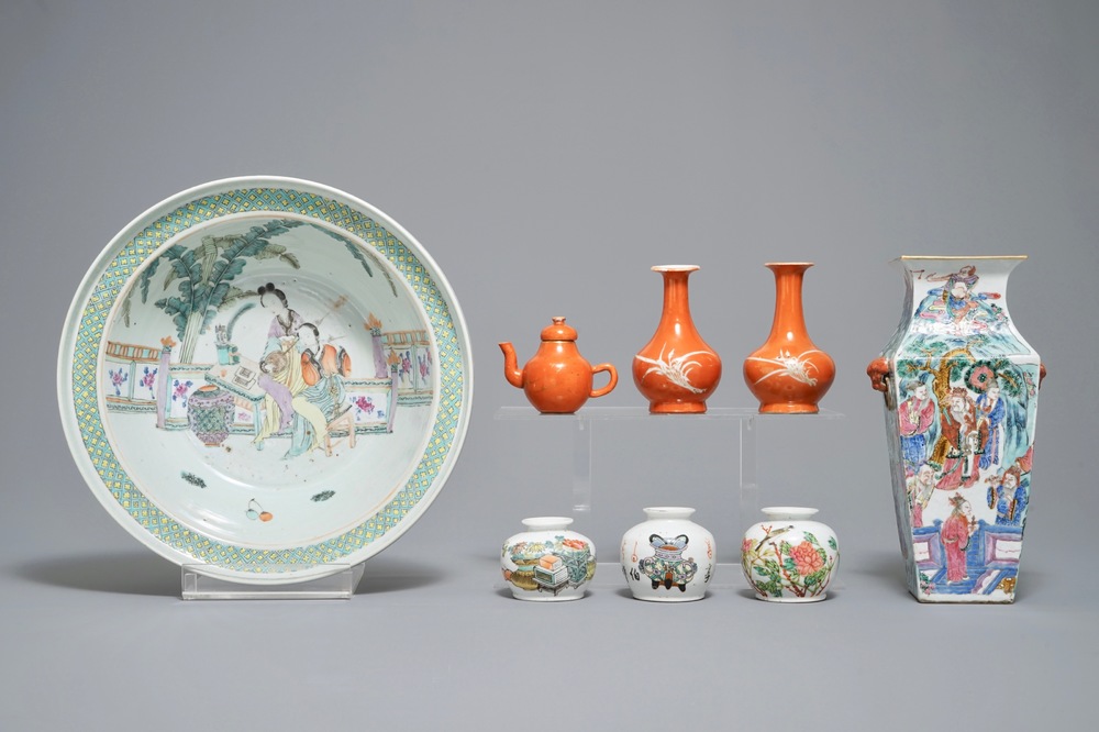 A small collection of Chinese famille rose and qianjiang cai wares, 19/20th C.