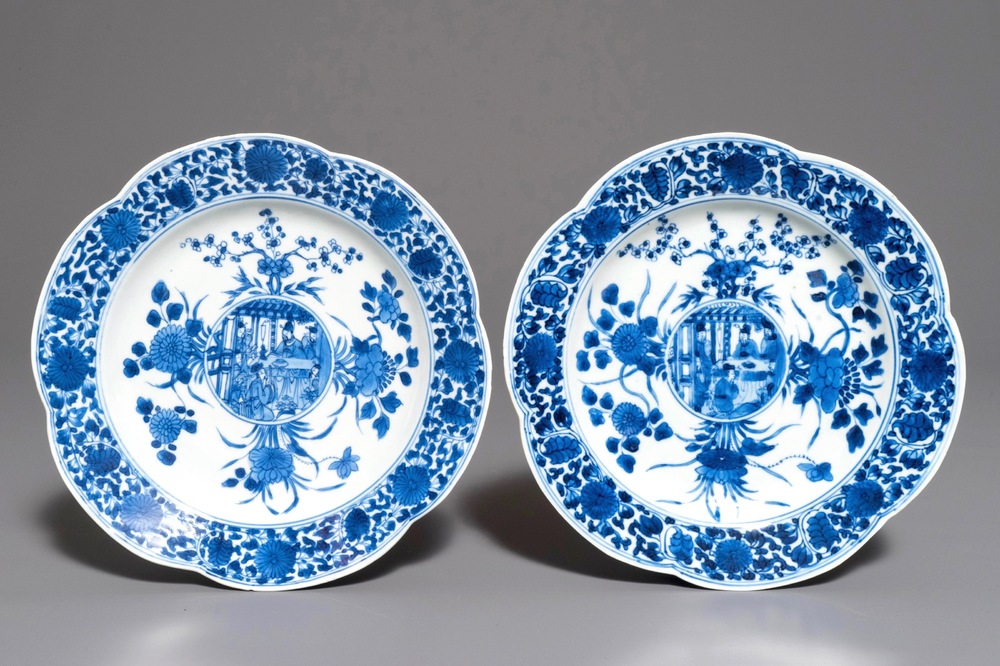 A pair of Chinese blue and white lobed plates with central medallions, Kangxi
