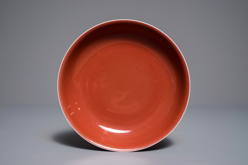 A Chinese copper-red-glazed dish, Qianlong mark, 19/20th C.