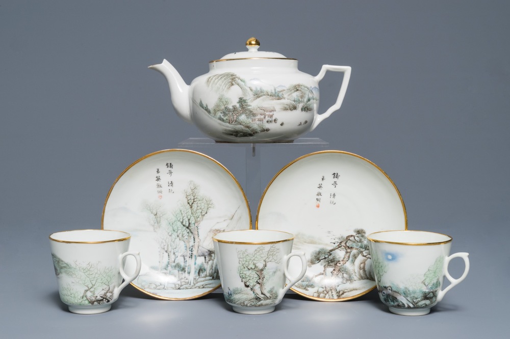 A Chinese qianjiang cai teapot, three cups and two saucers, Republic, 1st half 20th C.