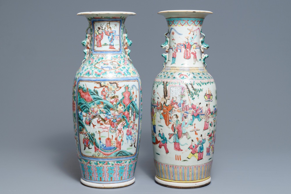 Deux vases en porcelaine de Chine famille rose, 19&egrave;me
