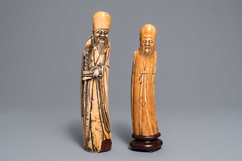 Twee Chinese ivoren figuren van Shou Lao, 17/18e eeuw