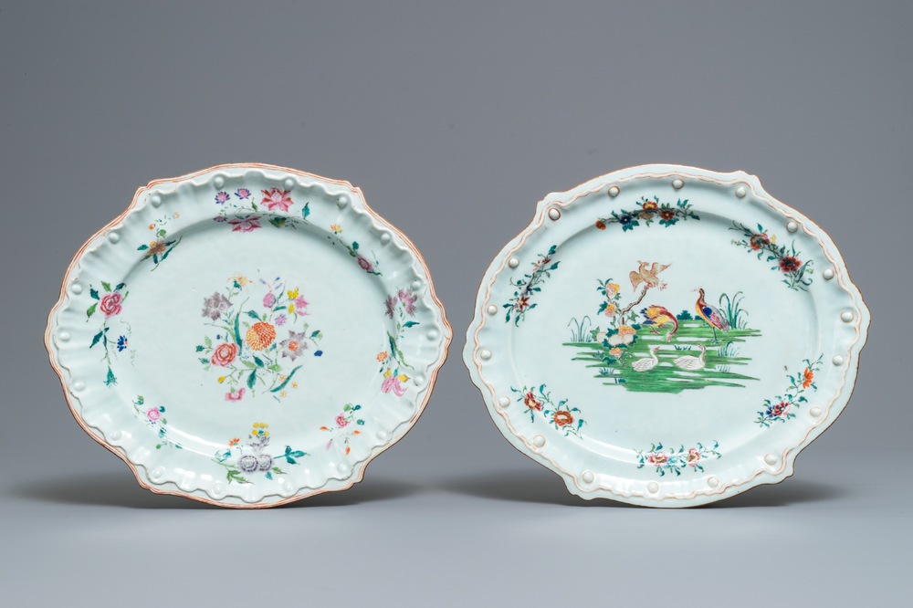 Twee Chinese ovale famille rose schotels in Hoechst-stijl, Qianlong
